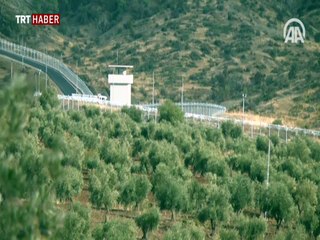 Suriye sınırında modüler duvar çalışmaları sürüyor