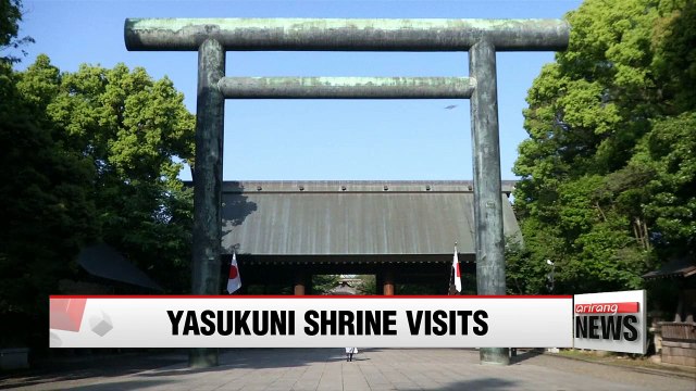 PM Abe's aide visits Yasukuni Shrine during annual autumn festival