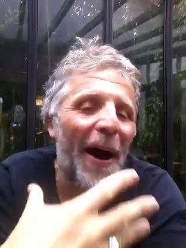 Clash : Stéphane Guillon répond à Cyril Hanouna