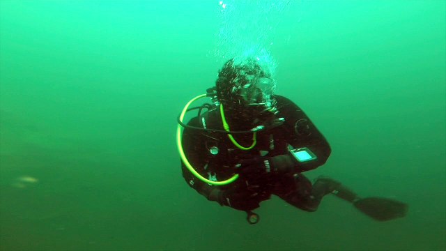 Immersion dans l'entraînement des pompiers-plongeurs de Namur/Gembloux