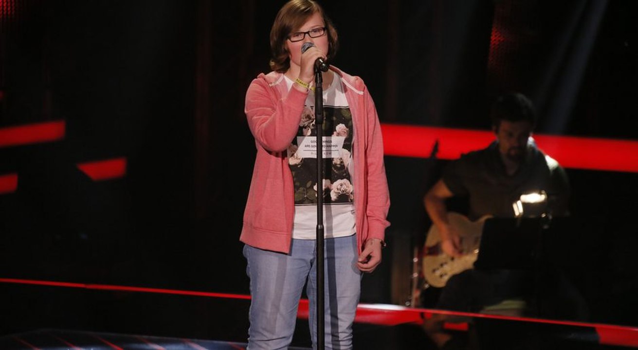 Lara S.: Engel - The Voice Kids | Blind Auditions | SAT.1