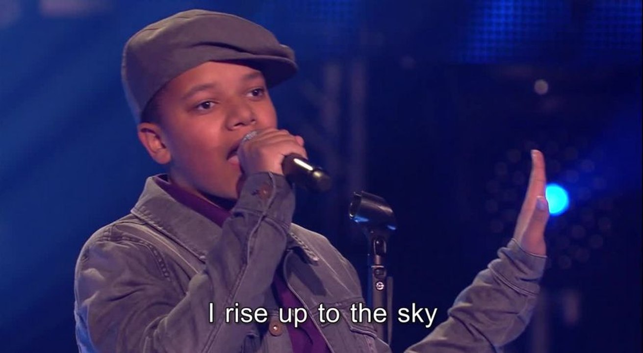 Noël: Rise Like A Phoenix - The Voice Kids | Blind Auditions | SAT.1