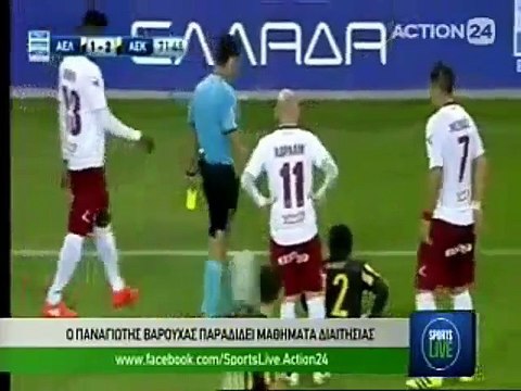 Ο Βαρούχας για την κόκκινη (2η κίτρινη) στον Γκάλο (ΑΕΛ-ΑΕΚ 2016-17)