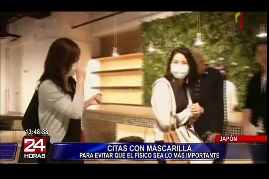 Japón: citas con mascarillas para encontrar pareja