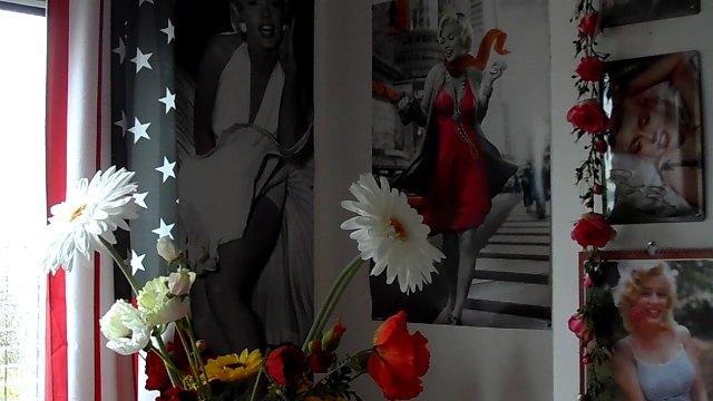 rose laurens africa ( 1982 )..