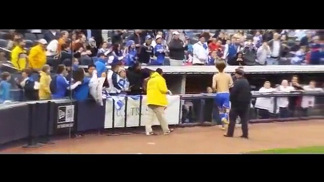 Football #RESPECT ● ft Ronaldinho, Luiz, CR7, Messi, Ibrahimovic ● Fair Play