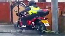 Motorcycle Rider starts bike with TIRE CHAIN still on. Haha! Must watch EPIC FAIL!