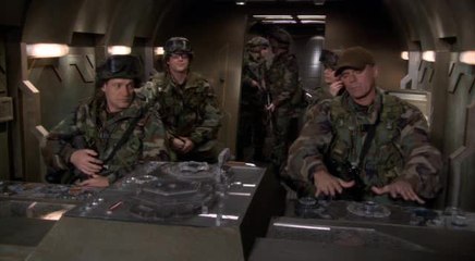 Stargate SG-1 - S 8 E 20 - Moebius (2)