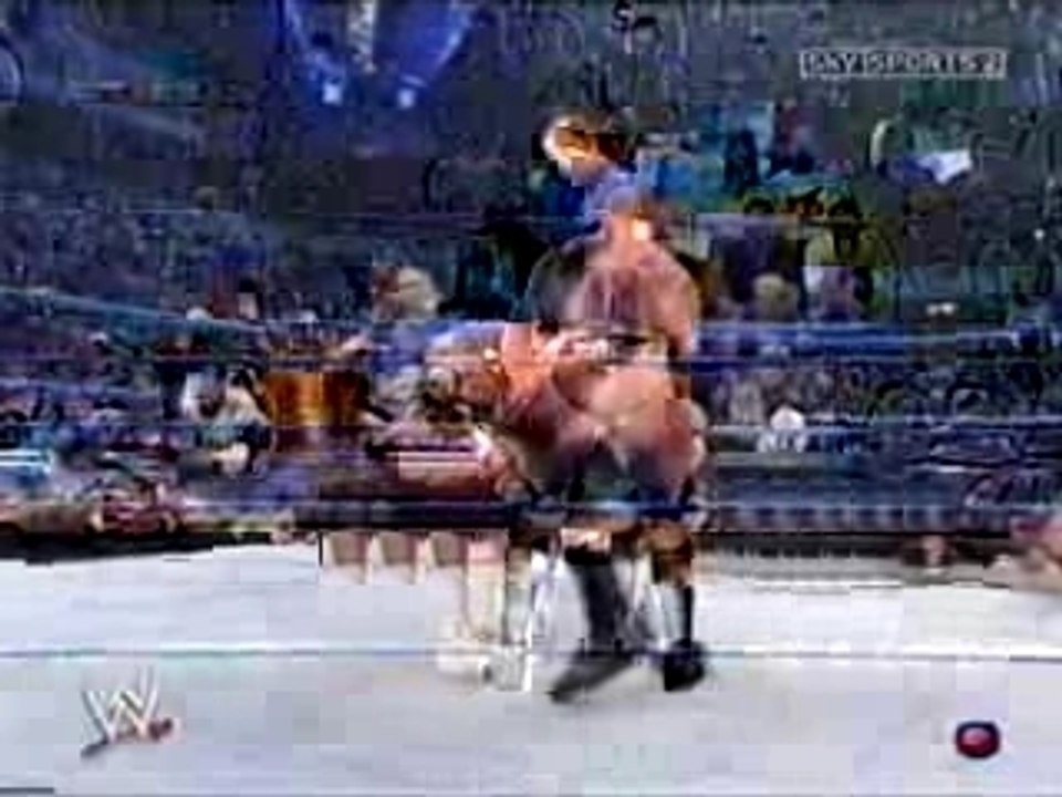 Wwe -brock lesnar breaks hardcore holly neck