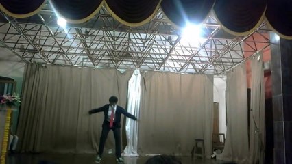 Bollywood Robotic Mashup Choreography at V.J.T.I (Hindi And Marathi Songs)