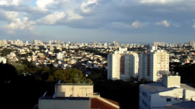 Daytime UFO over Brazil