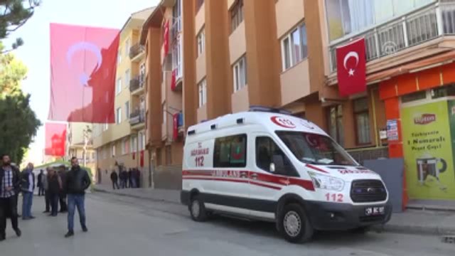 Hakkari'deki Terör Saldırısı - Piyade Uzman Özer'in Şehadet Haberi Babaevine Ulaştı