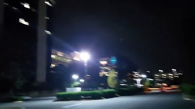 OVNI - D'étranges lumières dans le ciel de Charlotte, en Caroline du Nord