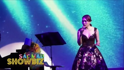 Mỹ Tâm bật khóc khi hát Nơi tình yêu bắt đầu trong mini show tại phòng trà đồng dao ngày 13.10.2016