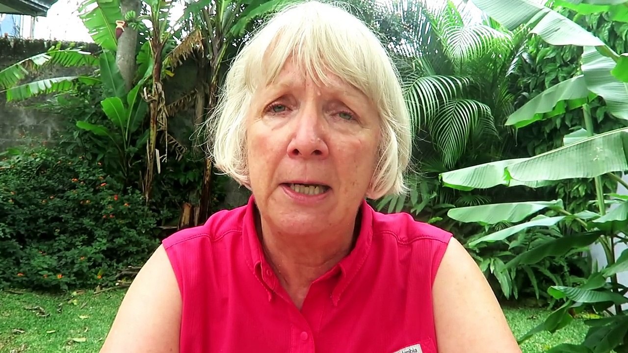 On a plane! CRLA student testimonial -- Gayle | Spanish and More!