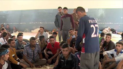 معاناة النازحين الهاربين من مناطق سيطرة تنظيم الدولة بالعراق