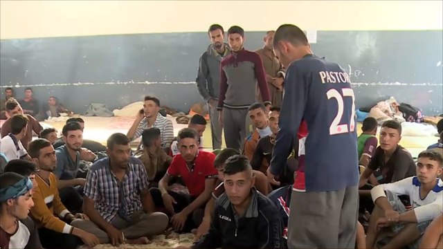 معاناة النازحين الهاربين من مناطق سيطرة تنظيم الدولة بالعراق