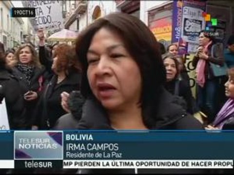 Mujeres bolivianas se manifestaron contra la violencia de género