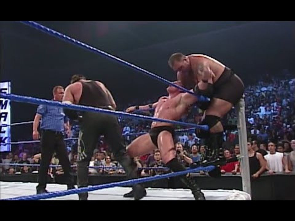 WWE Smackdown Raw 21 OCTOBER 2016 Brock Lesnar vs The Undertaker vs Big Show - Hitter Handicap Fight - Full Match 2016
