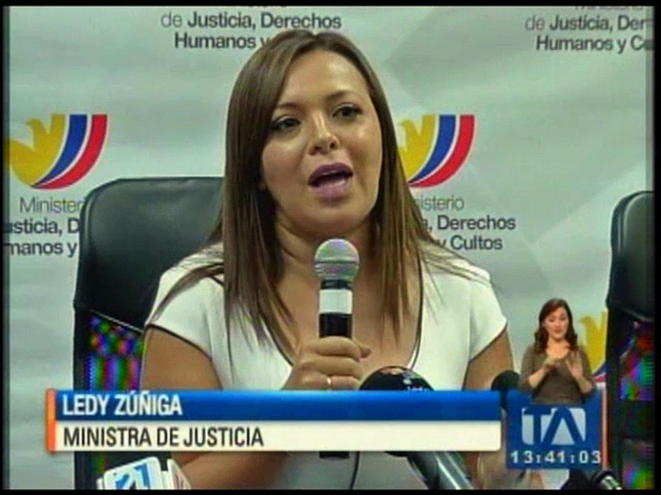 Ministerio de Cultura dona libros a Centros de...