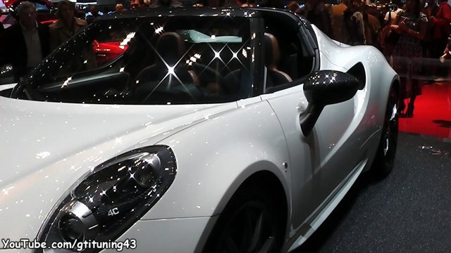 Alfa Romeo 4C Spider au Salon de Genève 2014