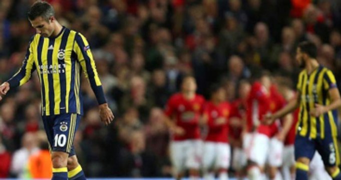 Fenerbahçeli Taraftarlar, Devre Arasında Yönetim İstifa Diye Bağırdı