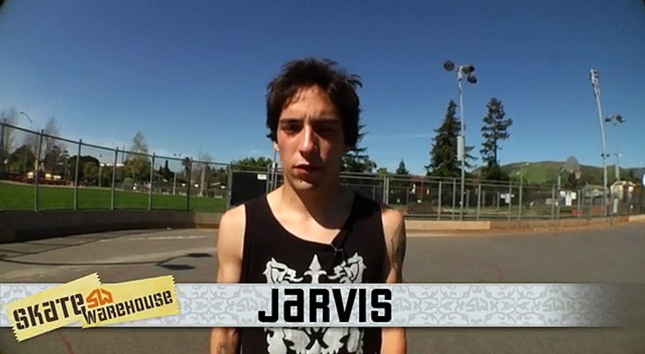 03.Manobras de Skate - kickflip