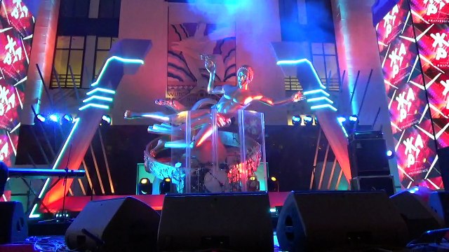 Фабрика - А я за тобой хоть на край света,Полюбила и Не Родись Красивой