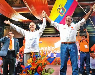 Centro Democrático confirmó respaldo a Paco Moncayo