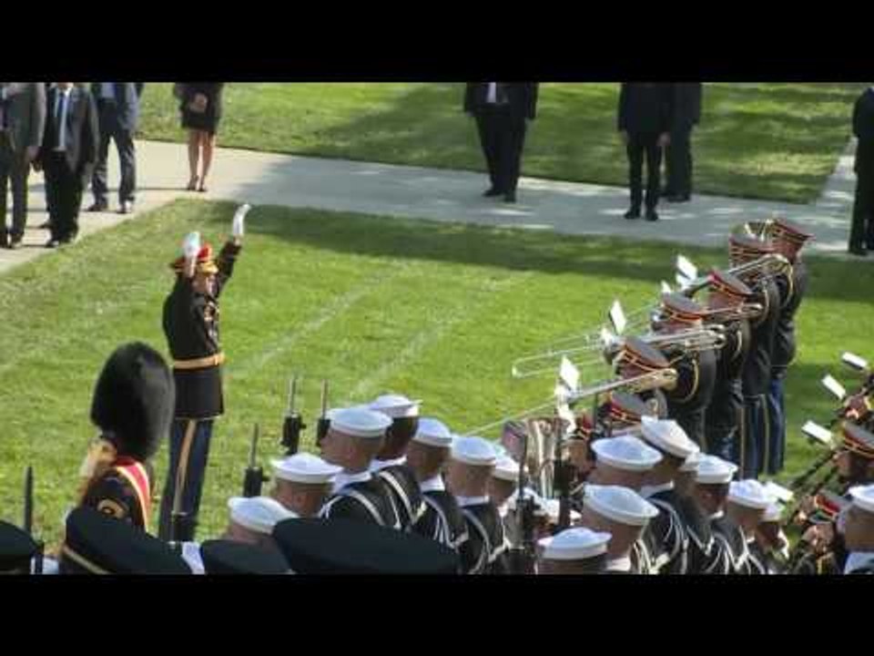 USA - Renzi in visita al Cimitero Monumentale di Arlington (HD) (19.10.16)