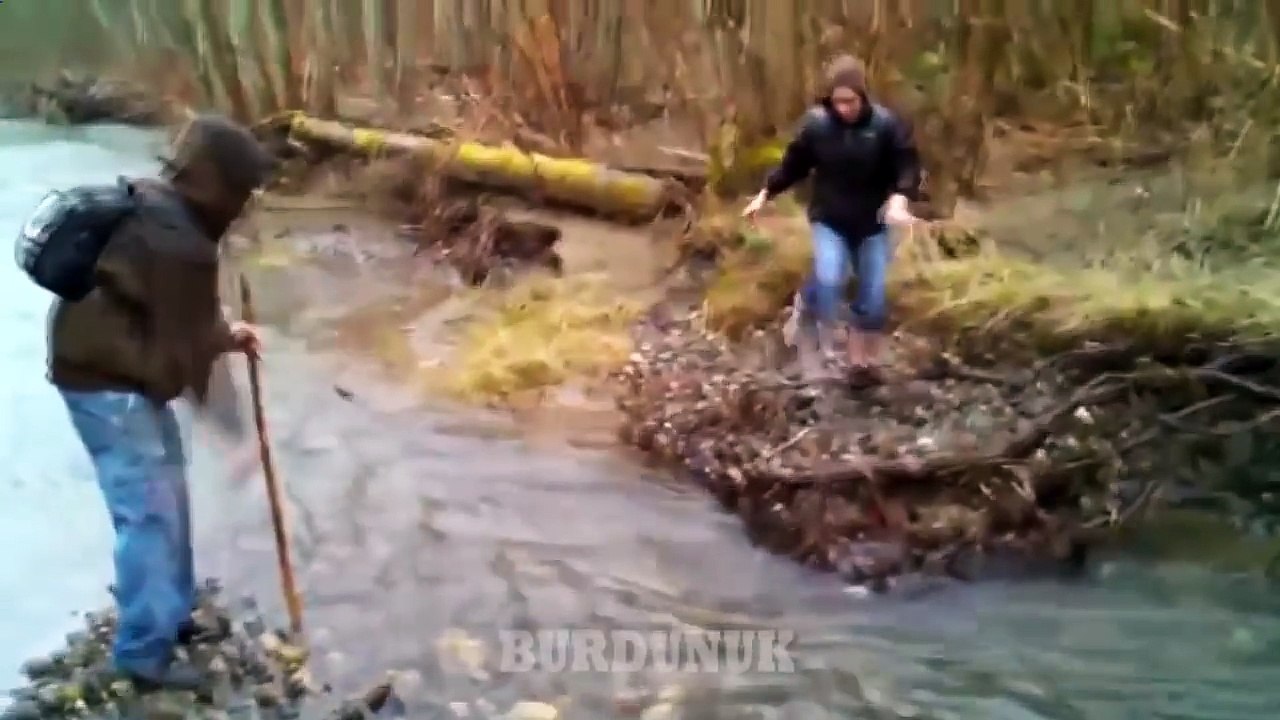 Lucu, Bodoh, Kocak, Keren, Seru, Konyol & Bikin Ketawa Ngakak !