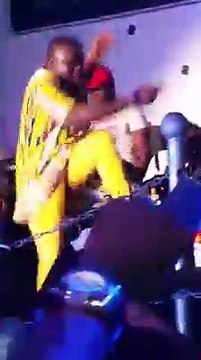 La nouvelle danse de wally seck