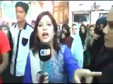 View Sindh policeman slapped her face pressed against the female reporter cameras