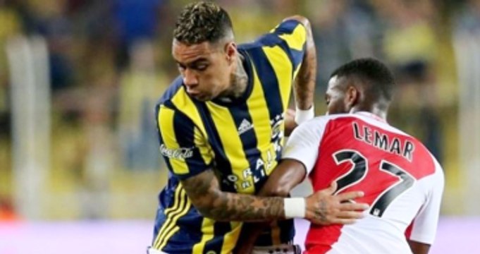 Dick Advocaat, Gregory van der Wiel'i 7. Yedek Olarak Bile Yazmadı