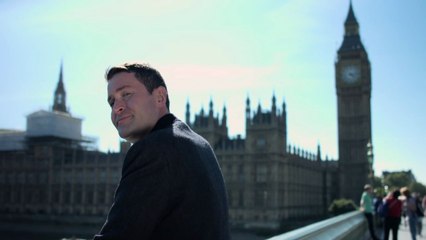 Un Anglais demande aux Américains de voter Trump (Save The Day. Vote.)