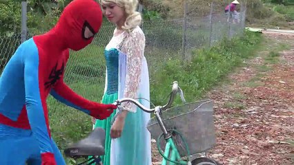 Joker steal Powered Ride On Super MOTO of Spiderman vs Frozen Elsa Black SpiderGirl Playtime Fun-W0ZWyAcYImU