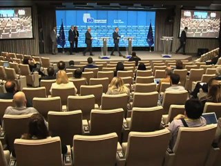 রাশিয়ার উপর নিষেধাজ্ঞা আরোপের বিষয়ে একমত হতে পারেনি ইইউ