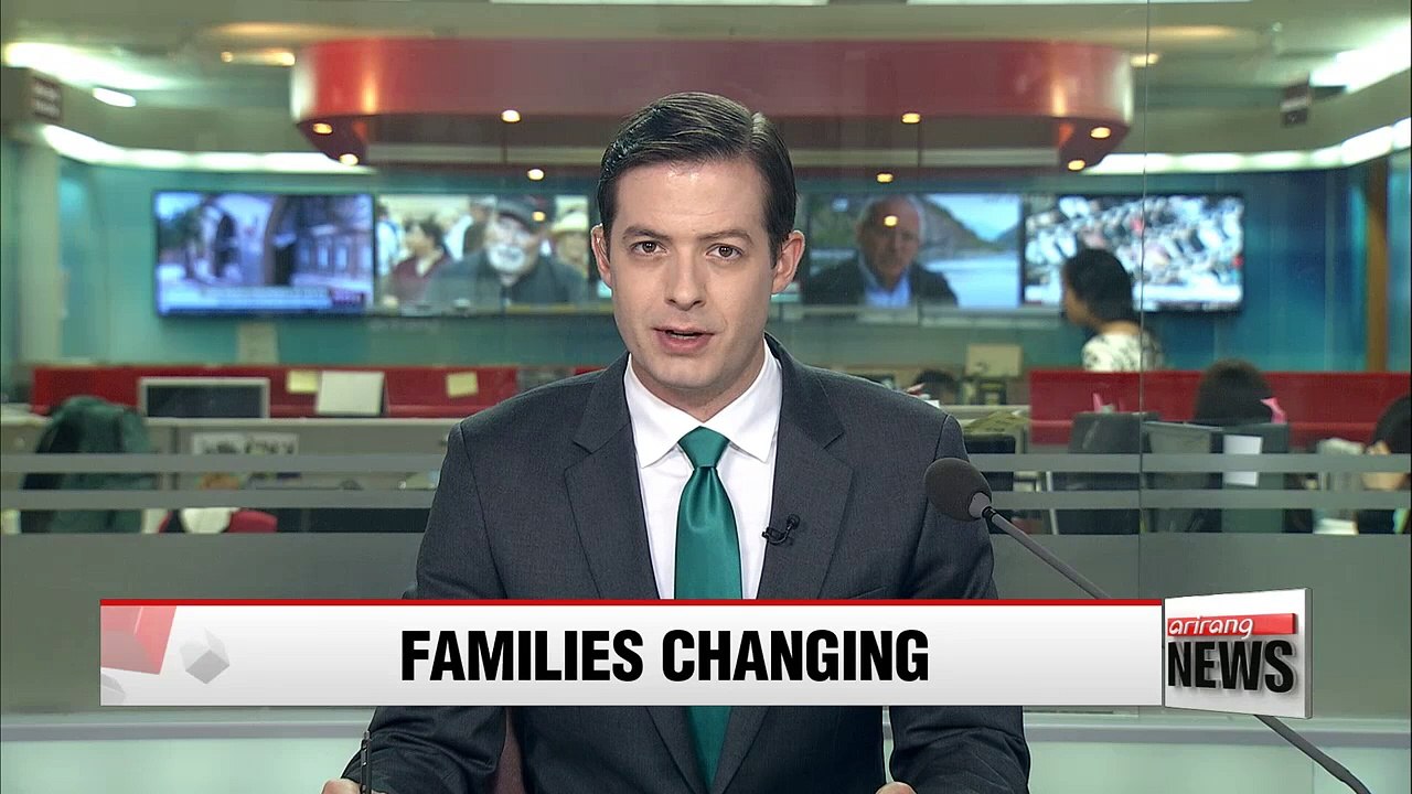 25% of new mothers in 2015 were 35 or older