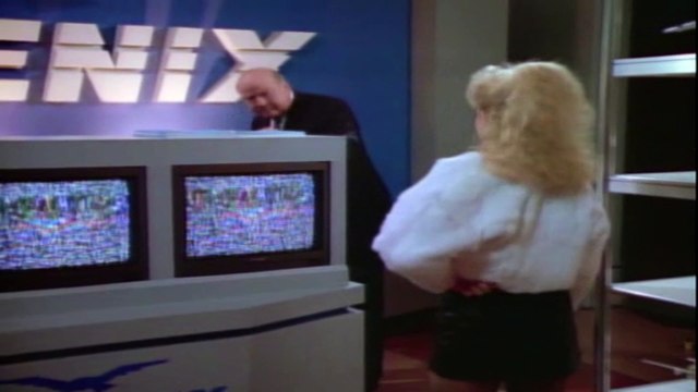 MacGyver Runner Trailer #1 - Richard Dean Anderson