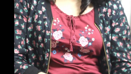 Indian Teenager Girl Stealing Neckless