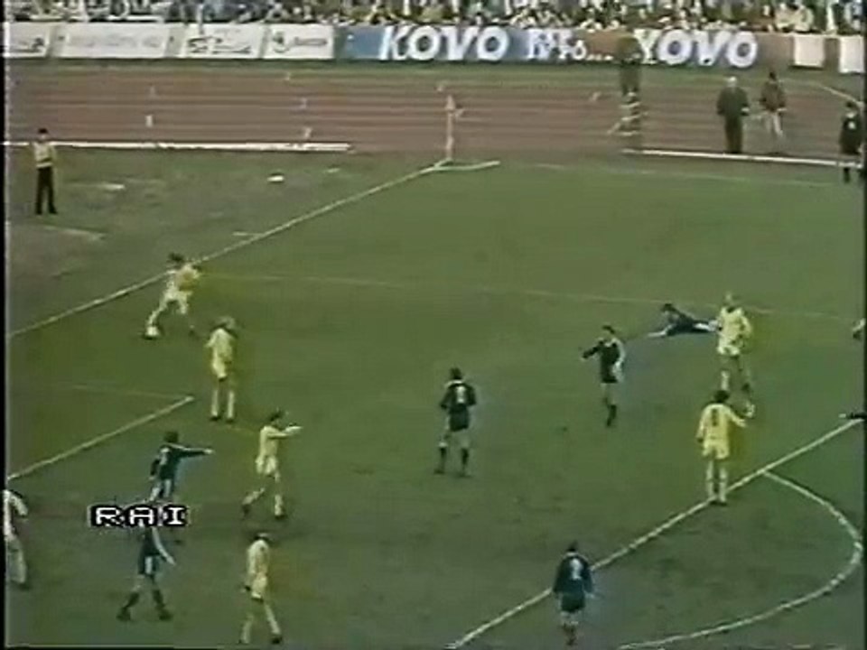 16.04.1986 - 1985-1986 UEFA Cup Winners' Cup Semi Final 2nd Leg Dukla Prag 1-1 Dinamo Kiev