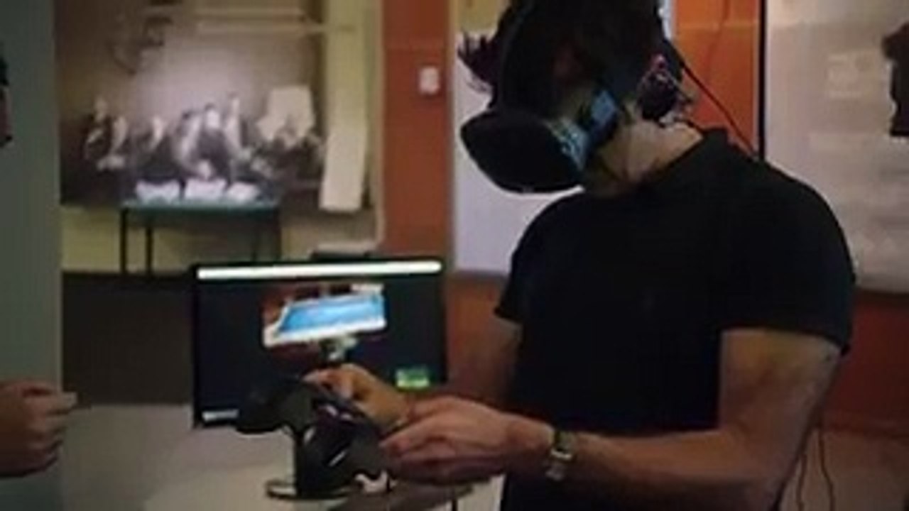 Un champion de snooker teste la réalité virtuelle et se vautre lamentablement