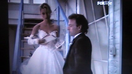 "Cote Ouest" (video en français) - "Le Mariage manqué de "Paige"