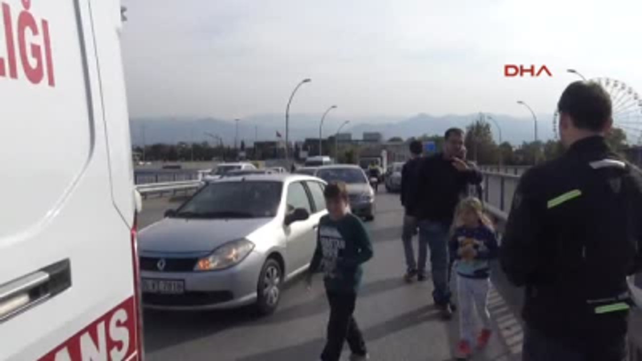 Kocaeli Aynasını Kıran Kamyoneti Durdurmak Isteyince Canından Oluyordu
