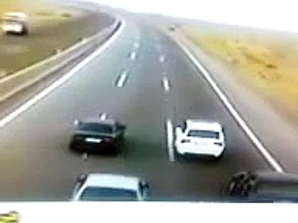 very bad car accident 240 top speed and crashed