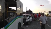 Balıkesir - Halk Otobüsüne Çarpan Otomobilin Sürücüsü Yaşamını Yitirdi