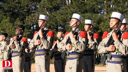 Le ministre de la Défense Jean-Yves Le Drian en visite sur le Larzac