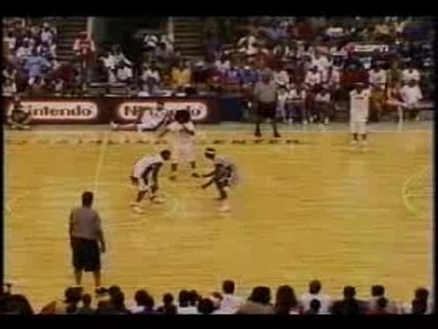 And1 - Hot Sauce Vs Bone Collector