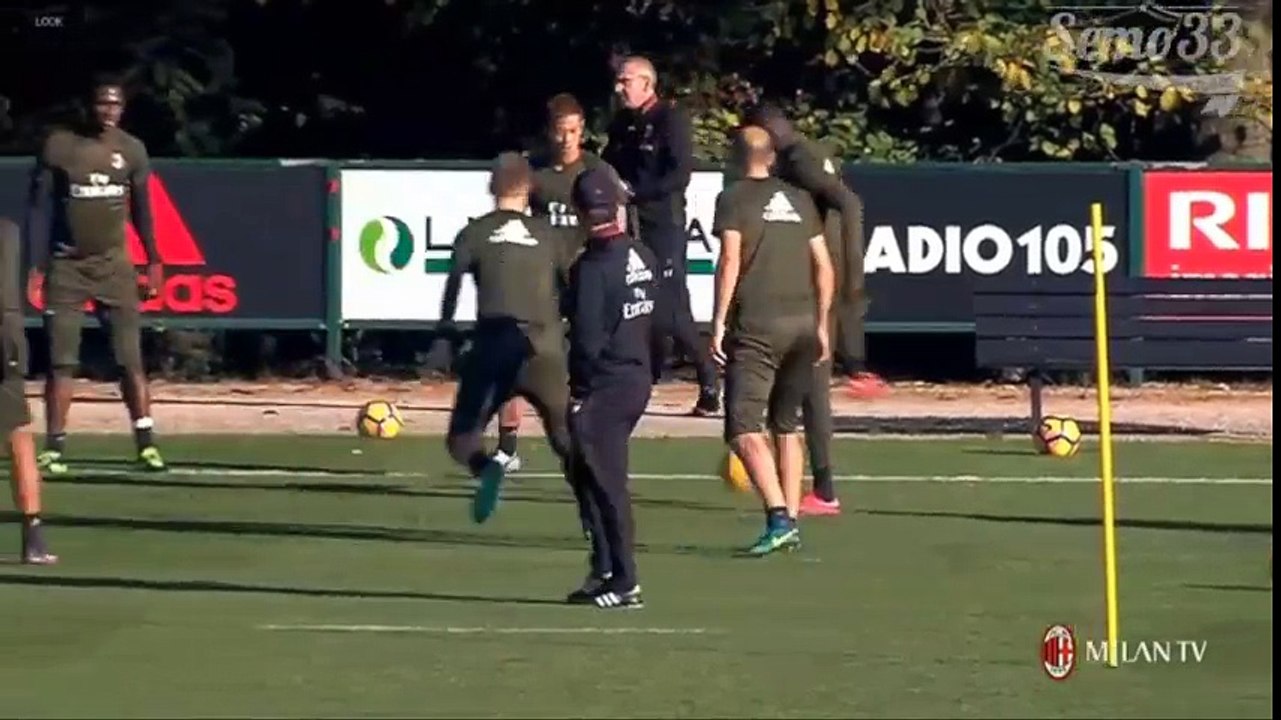 Milan training session 21-10-2016
