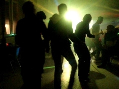 Chorégraphie des filles sur Rednex...